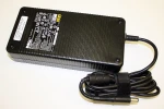 Dell 210W 19.5V 10.8 strømforsyning med 7.4mm x 5.0mm stik - Original