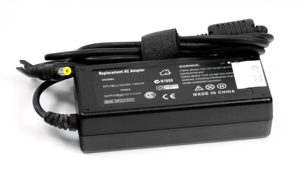 DELTA 50W 19V 2.64A strømforsyning med 4.7mm x 1.7mm stik - Kompatibel DELTA 50W 19V 2.64A strømforsyning med 4.7mm x 1.7mm stik - Kompatibel