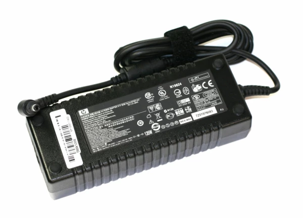 HP Compaq 135W 19V 7.1A strømforsyning - Original - 5.5mm x 2.5mm